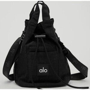 Alo Yoga Crossbody Bucket Bag Black